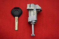 Замок лівих дверей BMW 3 e46