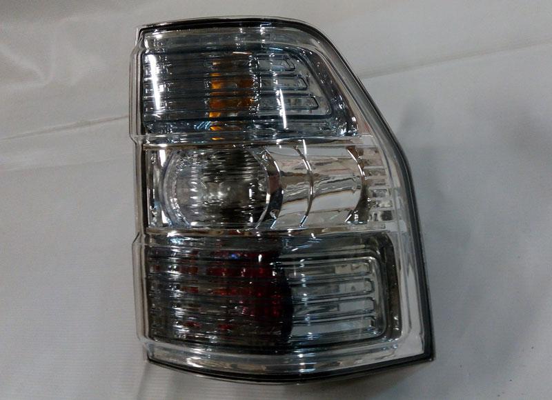 Задний фонарь Mitsubishi Pajero Wagon IV 8330A598 (правый) - фото 4 - id-p354846626