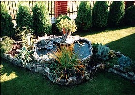 Дизайн водоема из пласиковой формы. 5