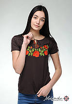 Коричнева жіноча вишита футболка на кожен день під джинси «Ніжність троянд», фото 3