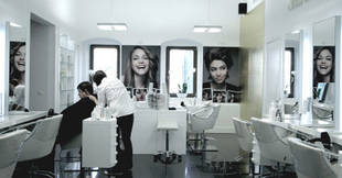 Меблі для салонів краси