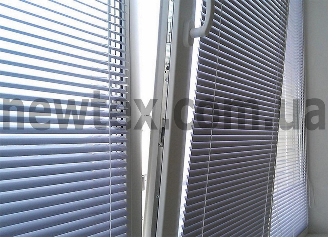 Жалюзі горизонтальні алюмінієві 25 мм 60х130