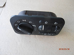 Центральний перемикач світла УАЗ Патріот 471.3769, фото 2