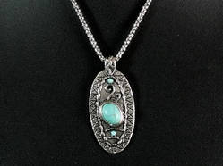 Кулон металевий із каменем