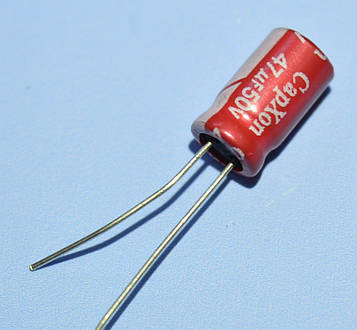 Конденсатор електролітичний low-esr 47мкФ 50В CapXon 105*C KF 8*11.5