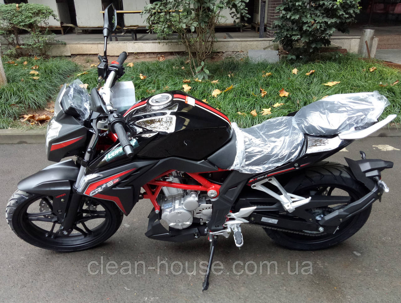 Мотоцикл Loncin LX-300 CR-6 - фото 2 - id-p681883602