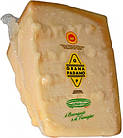 Сир твердий Grana Padano (Грана Паано) шматковий, 200 г., фото 6