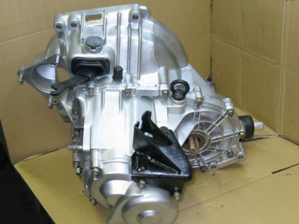 Коробка перемикання передач ВАЗ 21083, 21099, 2114, 2115 5-ступінчаста (новий зразок) (пр-во р. Самара), фото 1