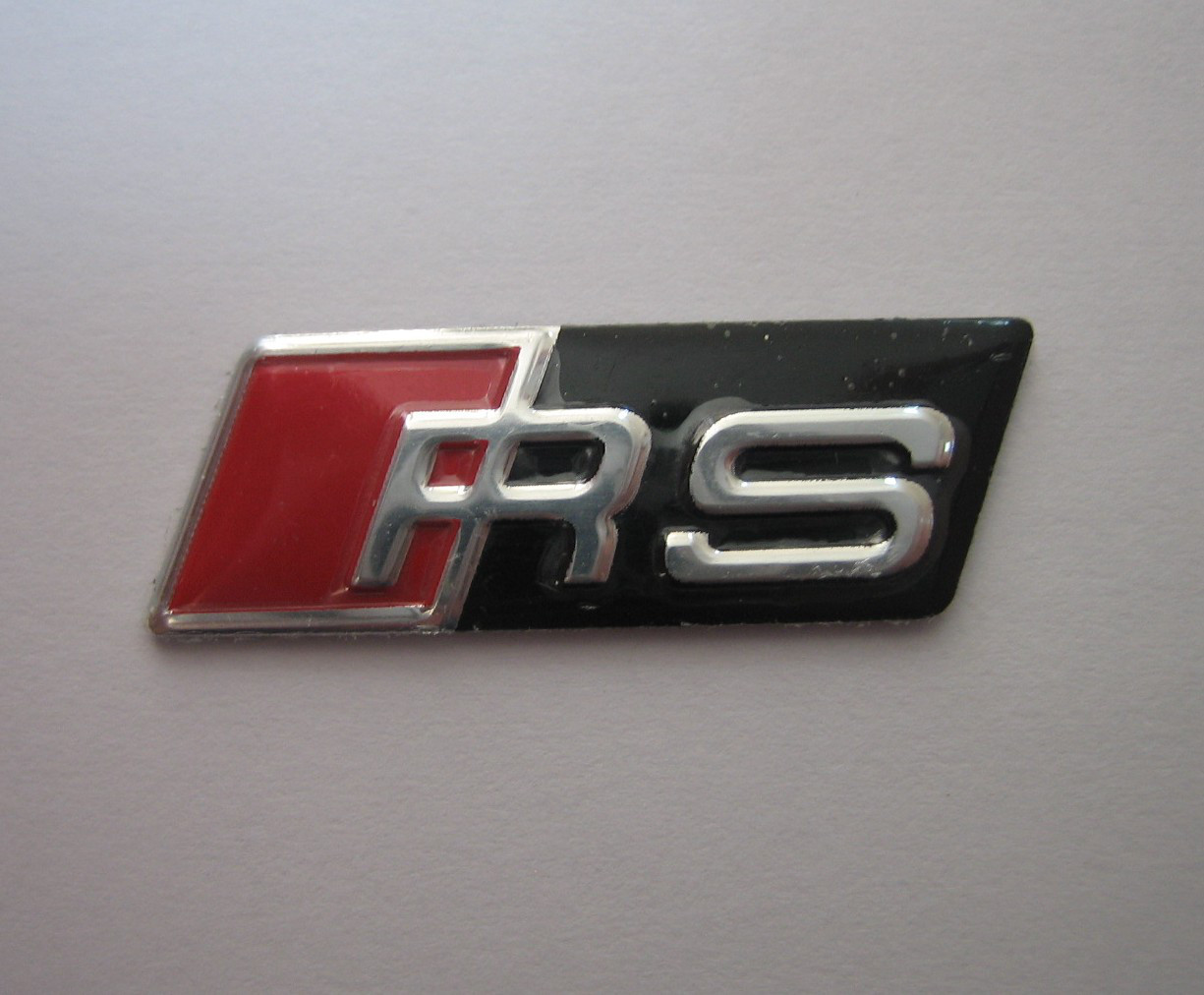 3D емблема RS міні - червоний - чорний, фото 1