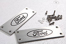 ВИГОТОВЛЕННЯ ШИЛЬДІВ, ТАБЛИЧОК З ЛОГОТИПОМ НА АВТОМОБІЛЬНІ КИЛИМКИ ЗА 1 ГОДИНУ В КИЄВІ НА ОБОЛОНІ