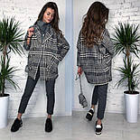 Жіноче вовняне об'ємне пальто в карту на підкладці, фото 2