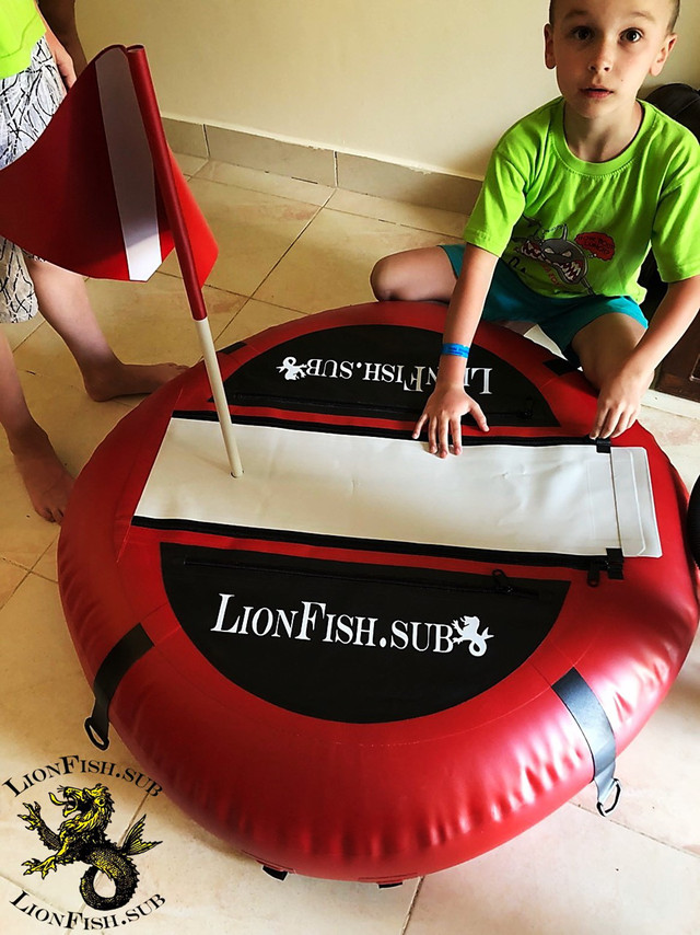 Буй для Фридайвинга и Подводной Охоты "Freedaiv" LionFish.sub