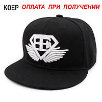 Чоловіча кепка бейсболка реперка прямий козирок Snapback Body Engineers купити