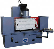 Compec RP1400 — Станок для проточування поверхні циліндрів і отворів у головці блока