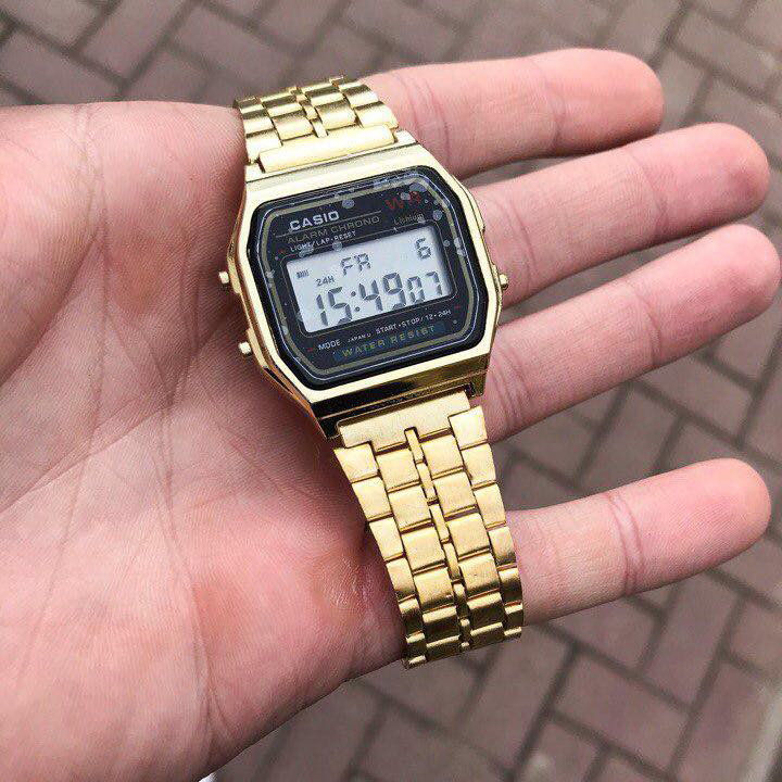 Класичний годинник Casio Gold