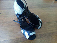 Туфли для танцев женские Латина кожа 24р(38р) 5 см каблук.