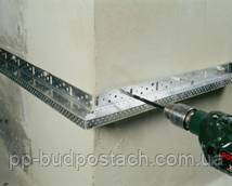 Установка цокольного профілю