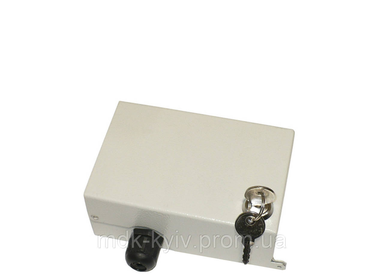 КМС-20М — Коробка розподільна телефонна під 2 плінти, сталева, із замком (заміна КРТ-10, КРП-20)