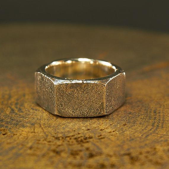Широке срібний перстень Гайка Рустик, стильні брутальні прикраси зі срібла для чоловіків і жінок