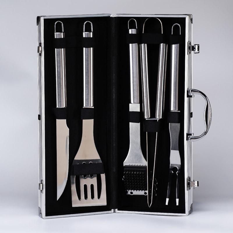 Набір для барбекю 5 предметів у металевому кейсі, фото 1