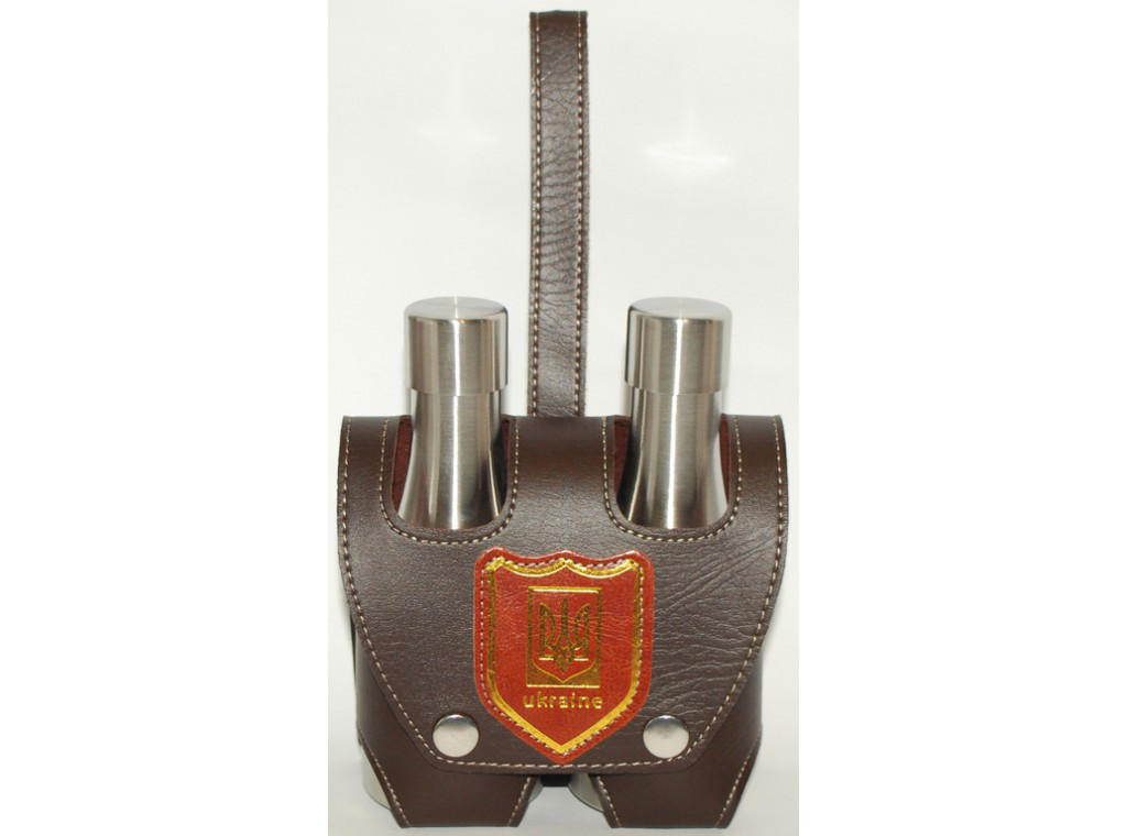 Набір в чохлі: 2 фляги у формі пляшки. Об'єм: 250 мл (кожна), фото 1