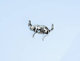 Кулон Кішка на ланцюзі.