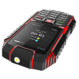 Захищений телефон броньований водонепроникний кнопковий на 2 сім карти Sigma X-treme DT68 чорно-червоний, фото 4
