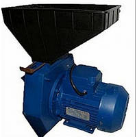 Зерноподрібнювач Елікор 2 - кормоподрібнювач зерна Український двигун