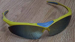 Окуляри спортивні затемнені захисні із жовтою оправою окулярі затемнені захісною захистом