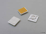 Майданчики універсальні самоклеючі для кріплення стяжок 28 * 28 з отвором (100шт), фото 2