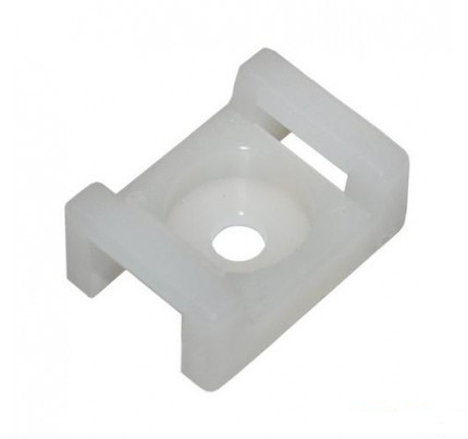 Майданчик для кріплення стяжок прямокутна біла 9,4*15,2 з отвором d3,3 (100шт)