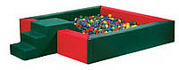 Сухой бассейн с горкой 200x40 без шариков кожзам Зеленый/Красный (Tia-sport TM)