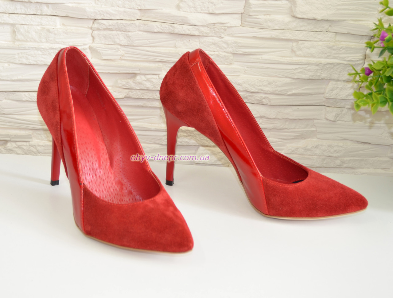 Классические женские туфли на шпильке, цвет красный - фото 2 - id-p688437568