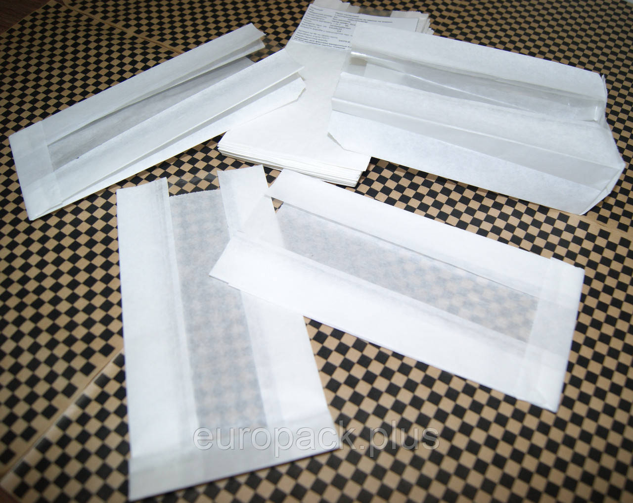 Бумажный пакет белый крафт 220х100х50 с полипропиленовой прозрачной вставкой 40 мм - фото 2 - id-p688717266