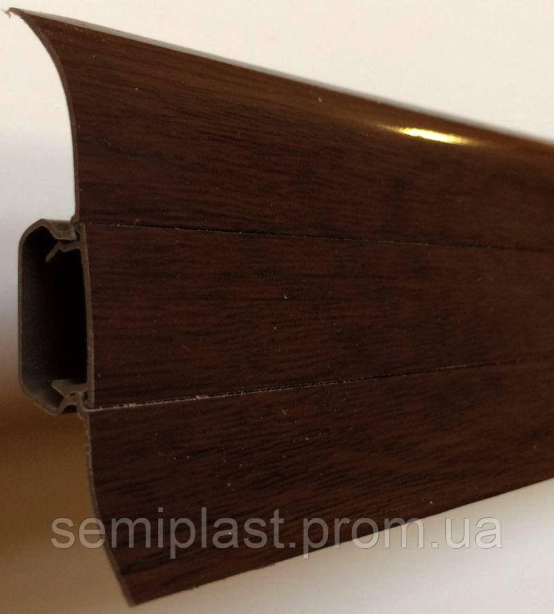 Плінтус ПВХ з коробом Дуб Віденський (156) 60х23х2500 мм Decoplast