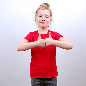 Червона футболка для дівчаток (Комфорт)