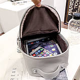 Модний рюкзак жіночий міський. Рюкзак для дівчинки з екошкіри з заклепками (рожевий), фото 9