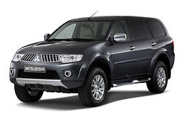 Накладки на пороги Mitsubishi Pajero Sport (2009+)