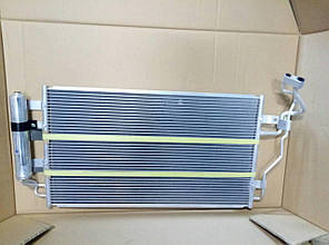 Радіатор кондиціонера Nissan Leaf 13-