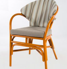 Крісло з ротанга Хорека (коричневе)