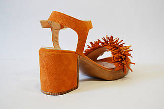 Жовтогарячі замшеві босоніжки Evromoda 37 розмір, фото 5