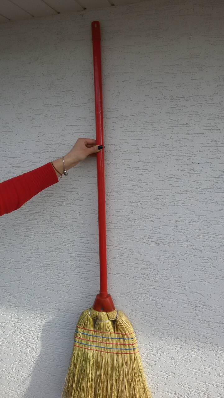 Термоусадковий рукав на держаки та ручки садового та господарського інструменту