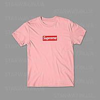Розовая cтильная футболка supreme logo