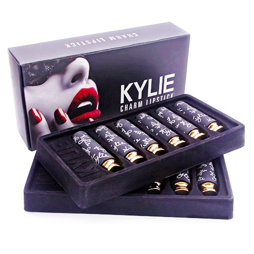 Набір помад для губ KYLIE Charm Lipstick 12 в 1