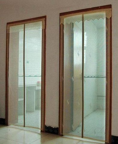 Антимоскітна штора з надрукованим изображениемна комбинированом магніті 90*210 бежева