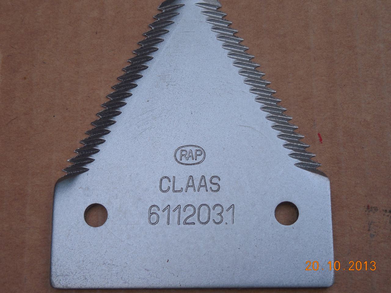 Сегмент ножа жатки 611203.1 CLAAS «Домінатор-68S/106/108», «Лексій 480/590»