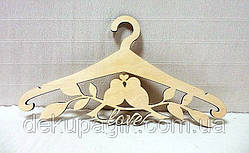 Плічка для декору Пташки на гілці "Love", 42х23см.