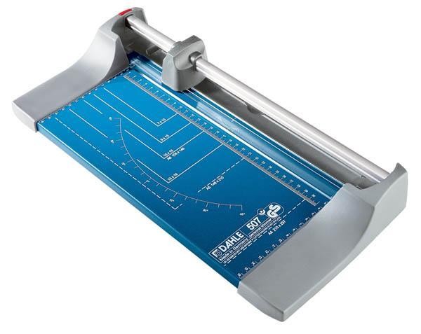 Dahle 444, різак роликовий 670 мм, 30 аркушів, автоматичний притиск.