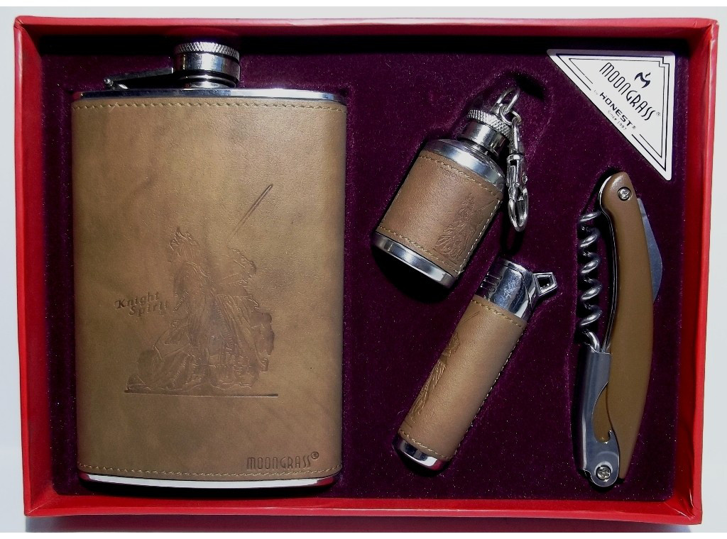 Набір: фляга + ніж/штопор + запальничка + міні фляга у вигляді брелока. Об'єм фляги: 270 мл, фото 1