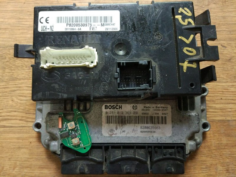 Блок управління двигуном (комплект) Renault Trafic, Opel Vivaro 2.5, 2006-2014, 0281013363 (Б/У)